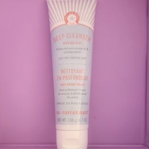 First Aid Beauty Deep Cleanser with Red Clay